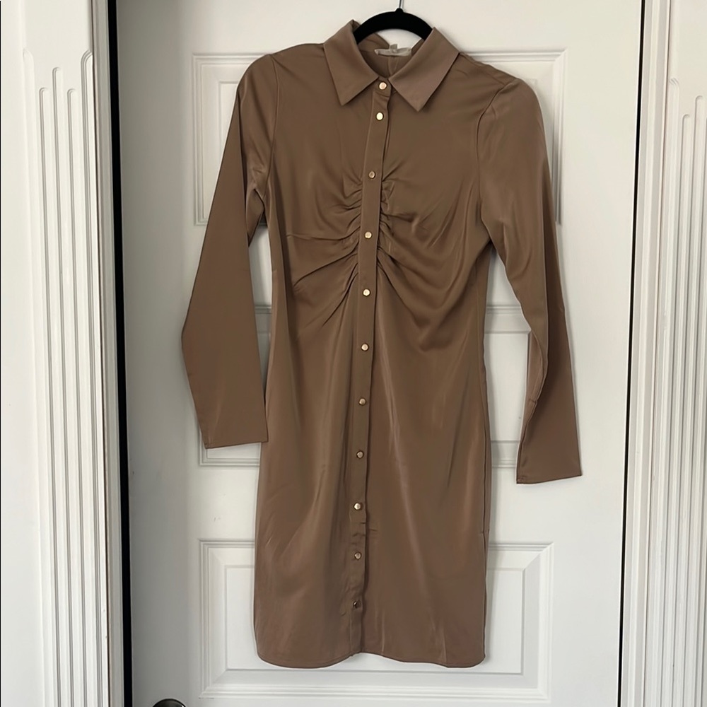 Melloday Elegant Tan Button-Down Dress